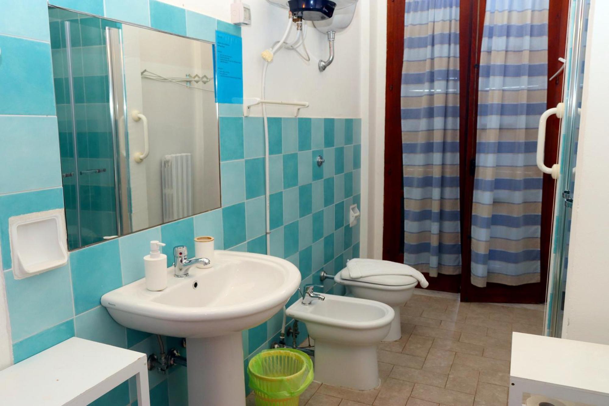 クロトーネ Casa Di Chiaraホステル エクステリア 写真