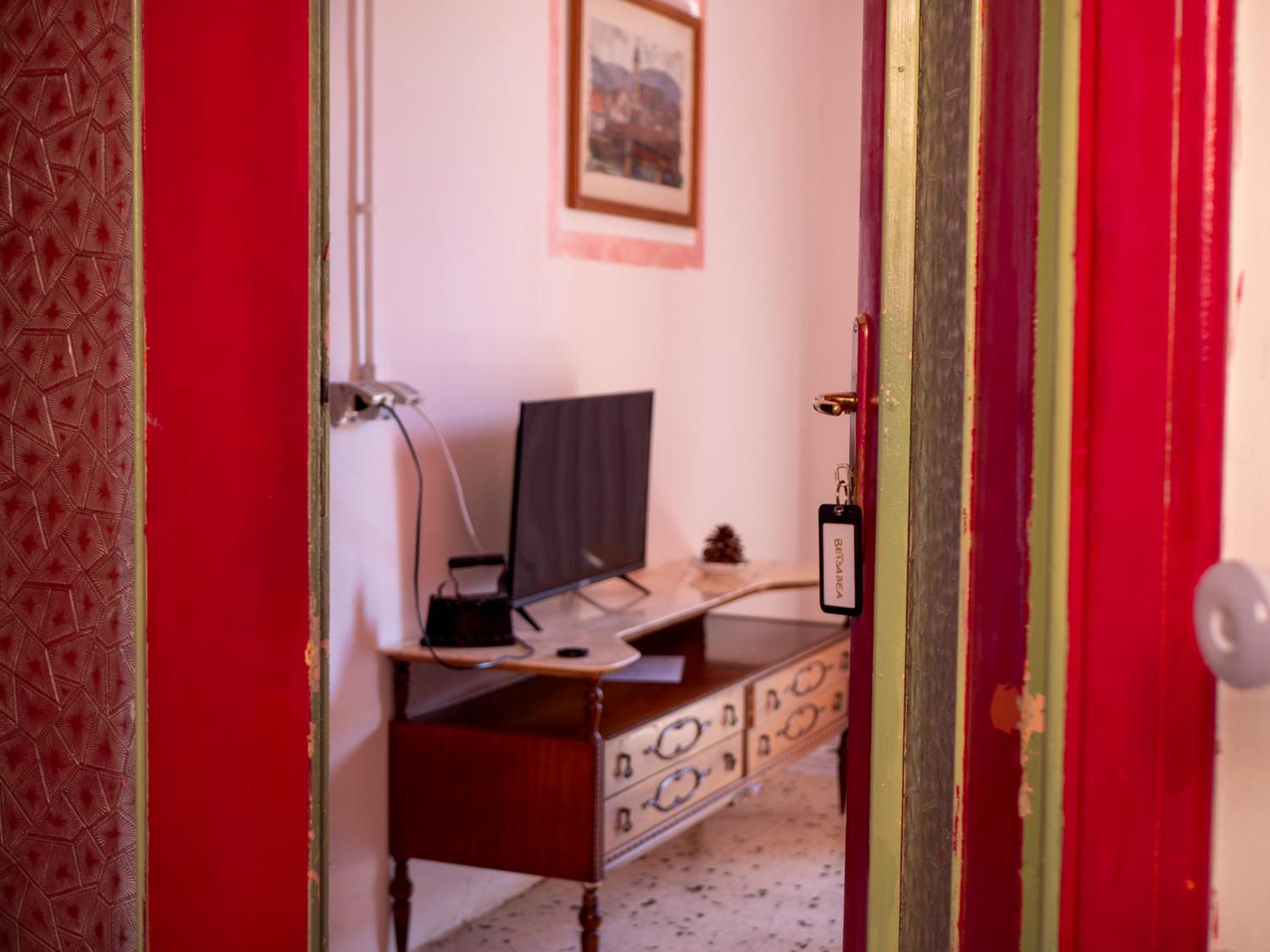 クロトーネ Casa Di Chiaraホステル エクステリア 写真